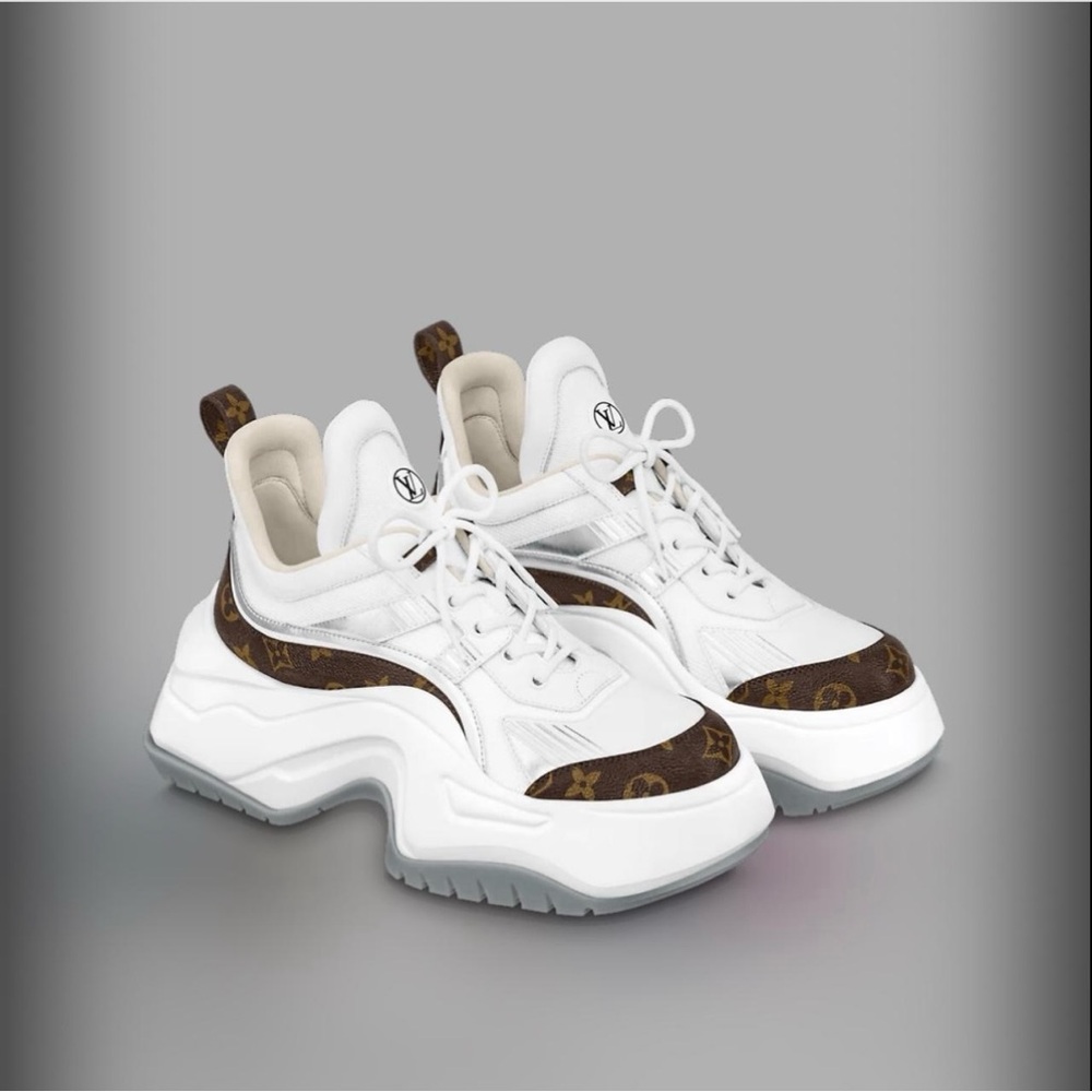 Louis Vuitton Archlight 2.0 Monogram - Picture 2 of 8